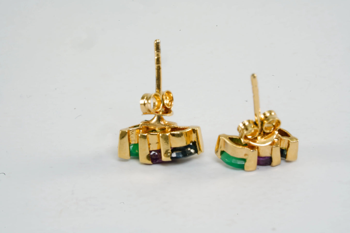 Boucles d'Oreilles Plaqué Or tricolore avec 3 pierres Emeraude, Rubis et Saphir Ma boutique