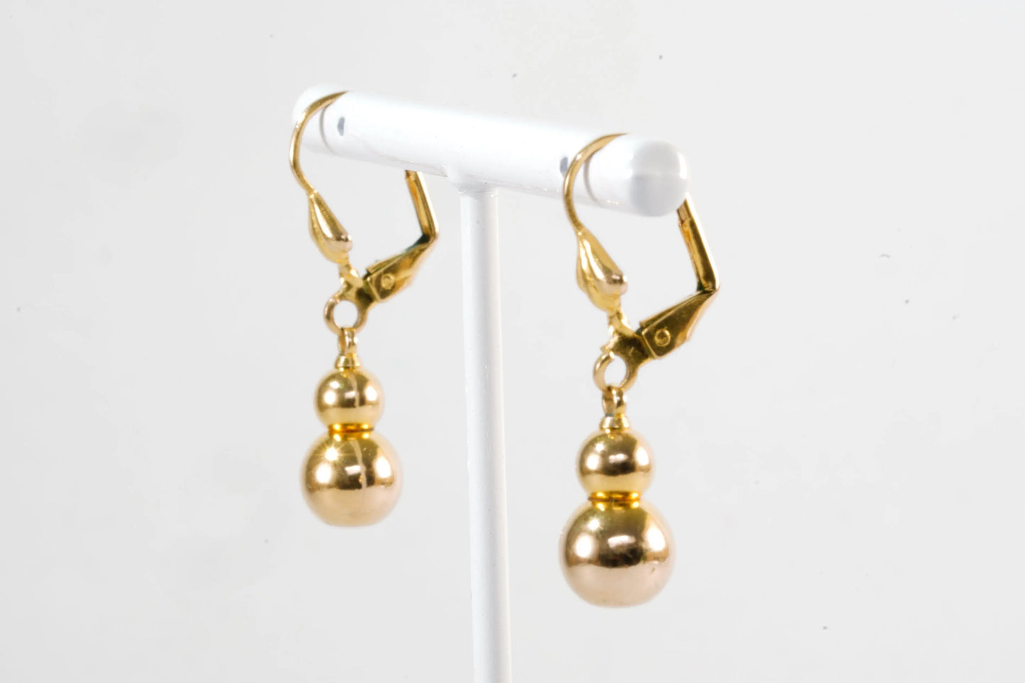 Boucles d'Oreilles dormeuses Plaqué Or avec boule Ma boutique