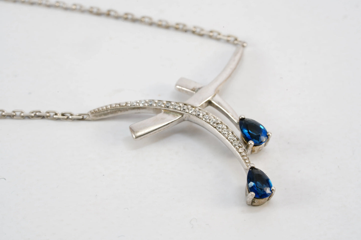 Collier en Argent avec pendentif avec pierres de Zirconium et pierres bleues Ma boutique
