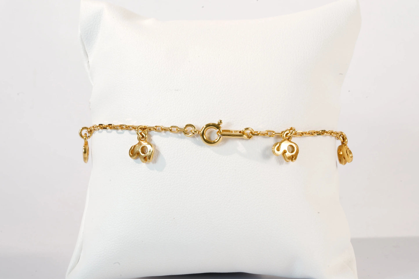 Bracelet fin en Plaqué Or avec petits pendentifs éléphants Ma boutique