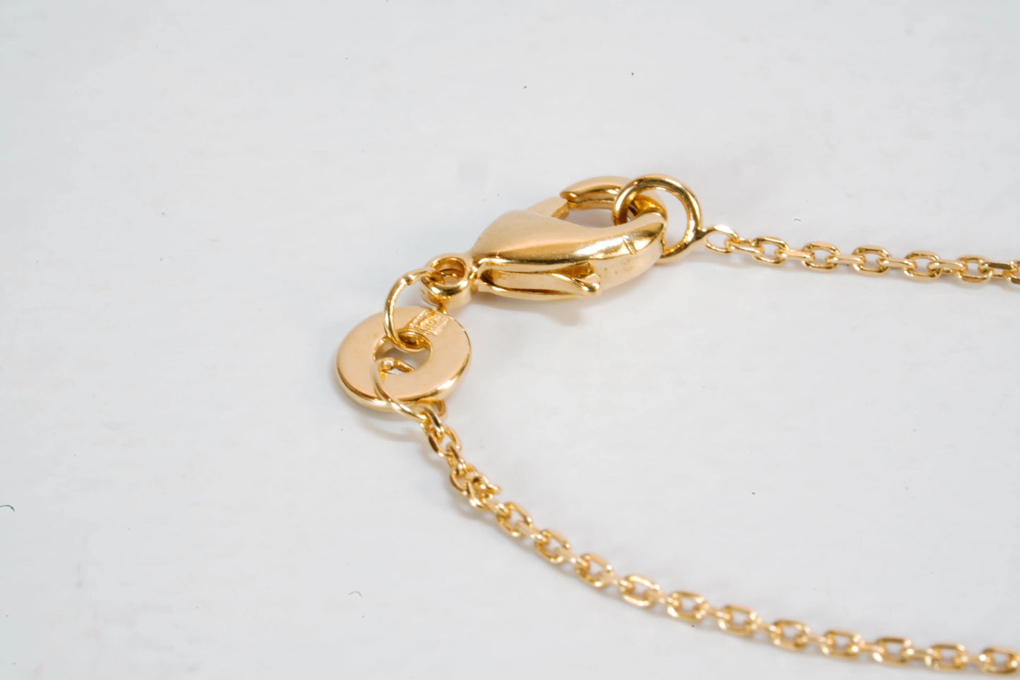Bracelet fin en plaqué Or maille forçat avec pierres de Zirconium Ma boutique