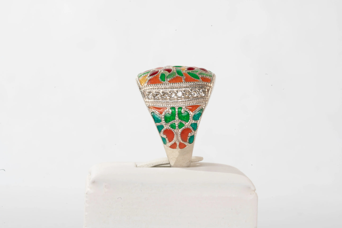 Bague en Argent avec motifs fleurs en émail coloré et pierres de Zirconium Max & Lucie