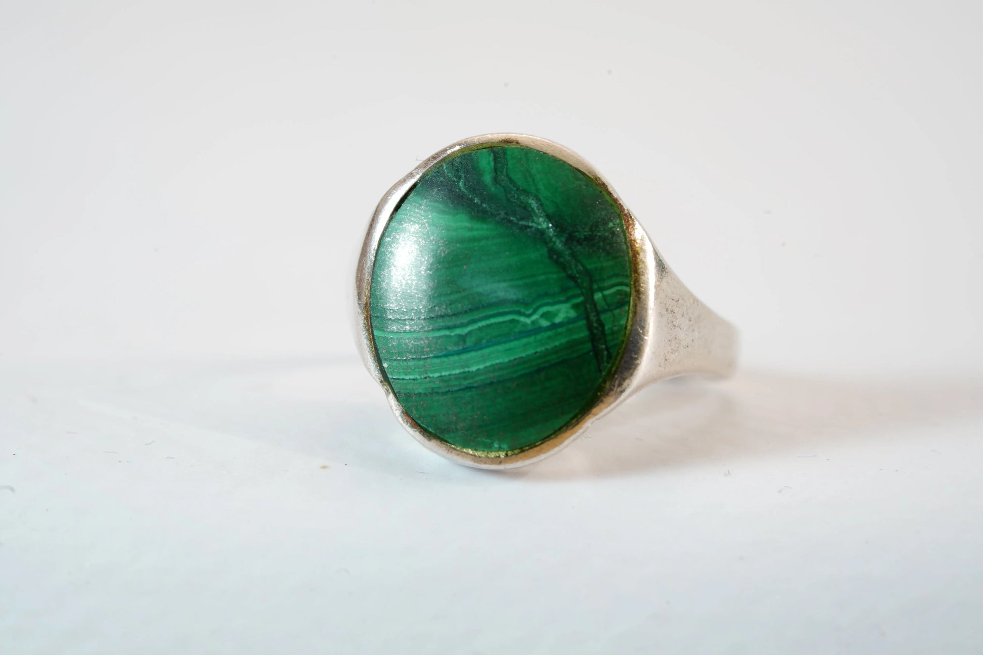 Chevalière en Argent avec Pierre verte Ma boutique