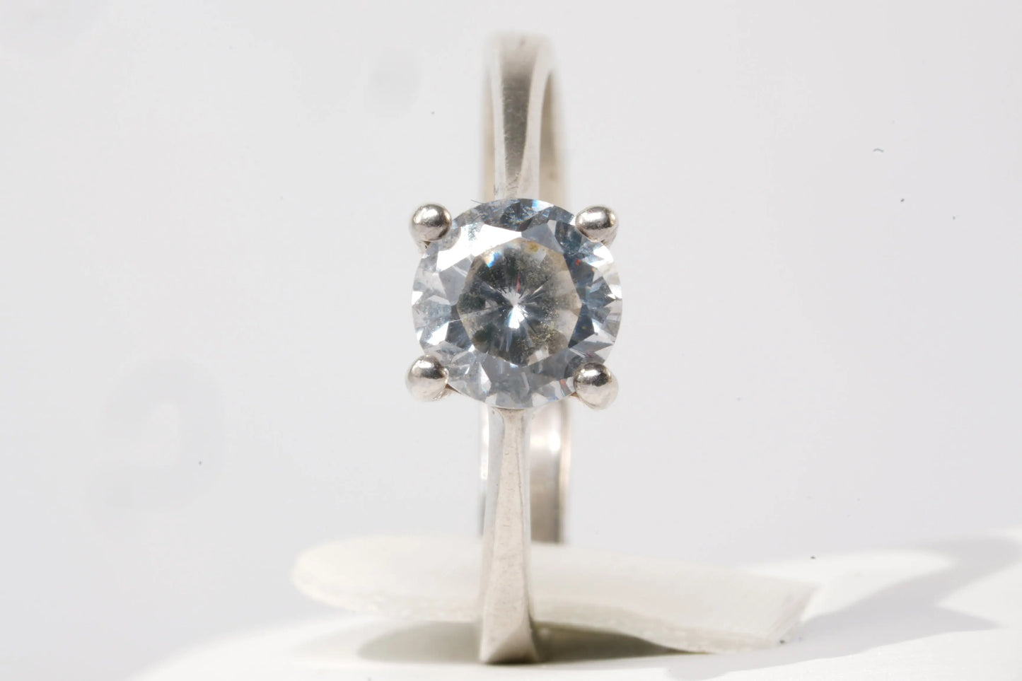 Solitaire ajustable en Argent avec pierre de Zirconium Ma boutique