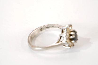 Solitaire forme Marguerite en Argent avec Saphir et Zirconium Ma boutique