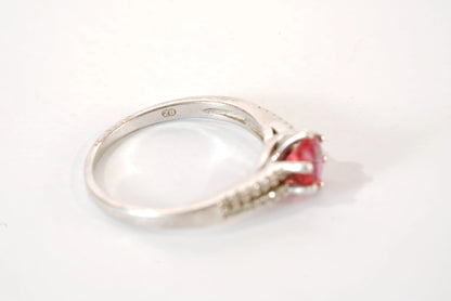 Solitaire en Argent avec Pierre rouge et pierre de Zirconium Ma boutique
