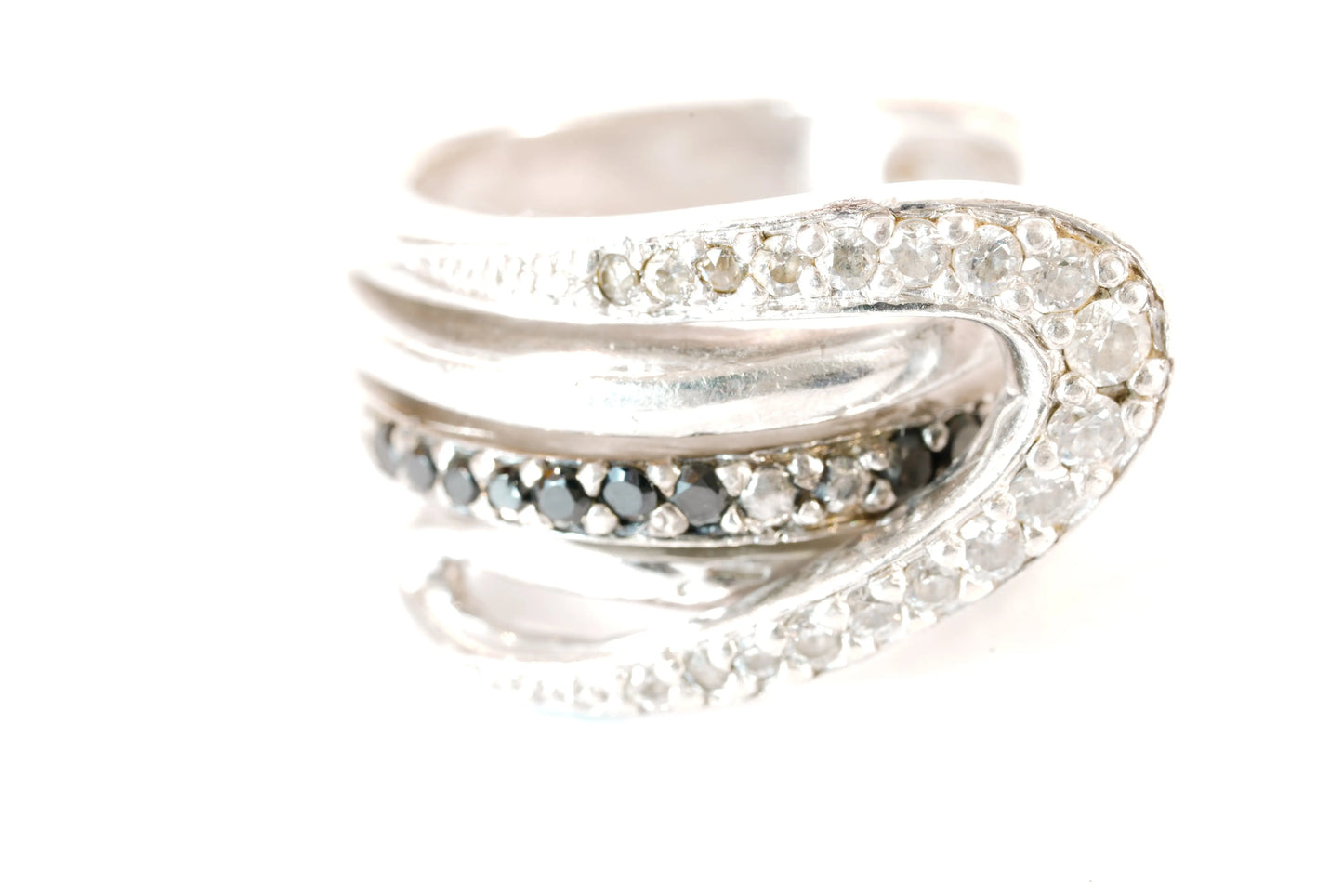 Bague motif avec pierres de Zirconium blanches et noires Ma boutique