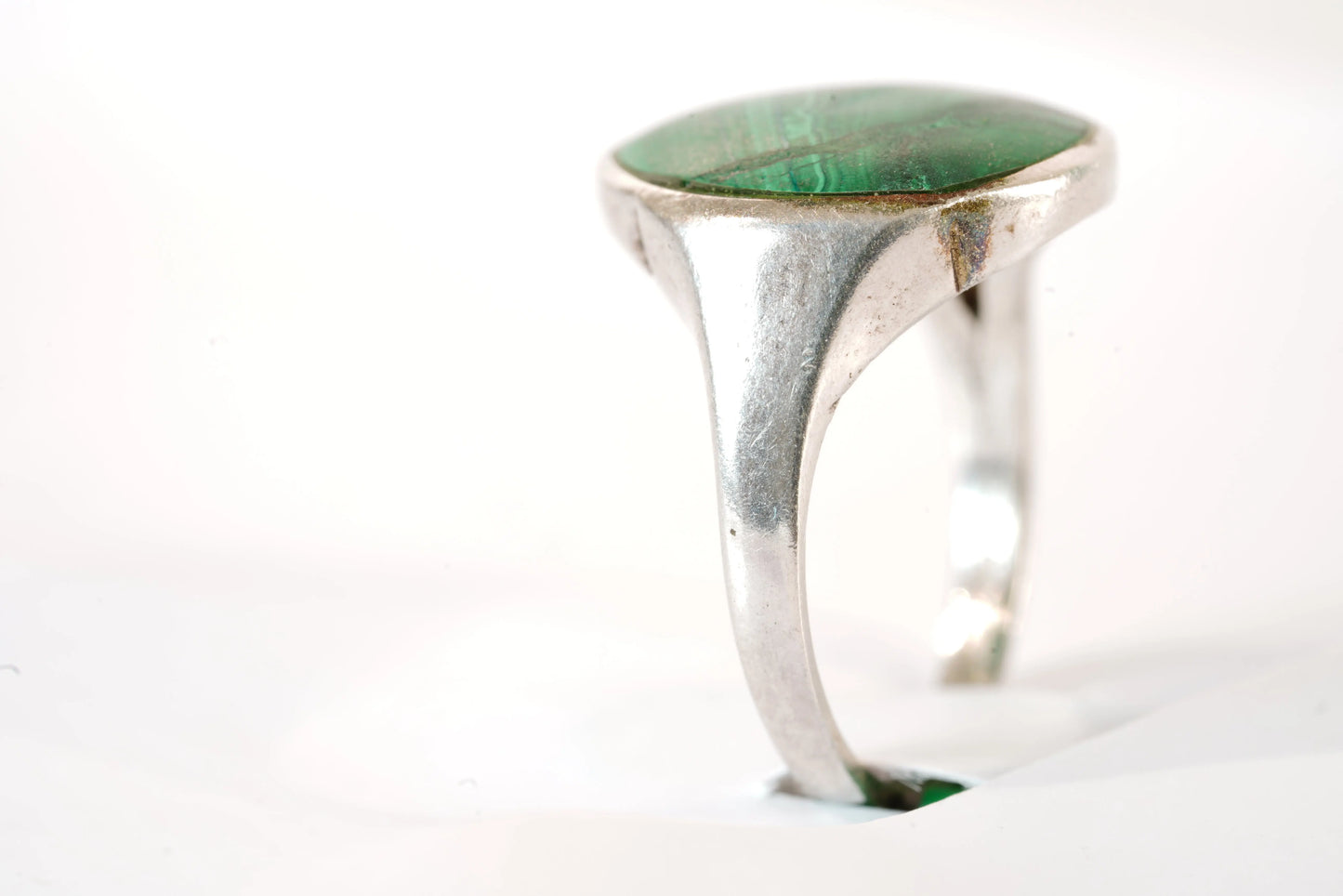 Chevalière en Argent avec Pierre verte Ma boutique