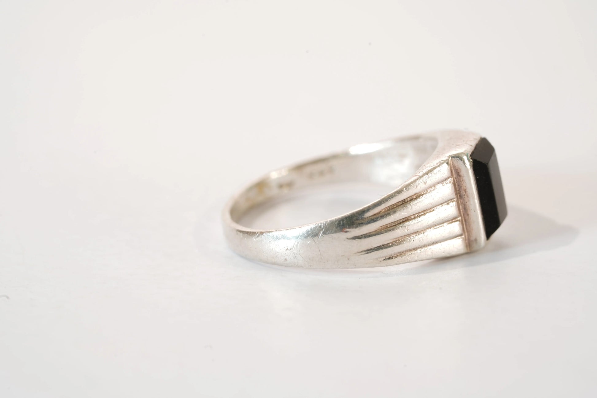 Chevalière en Argent avec pierre Onyx Ma boutique