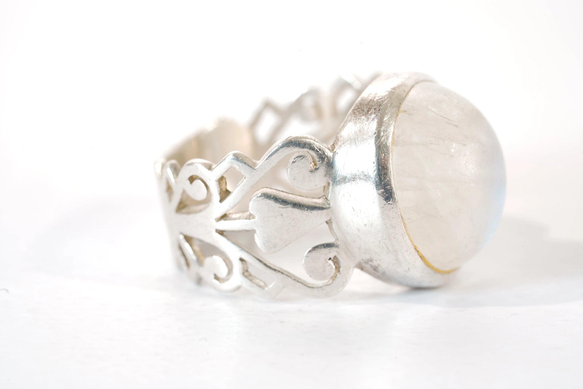 Bague anneau large en Argent avec Pierre de lune Ma boutique