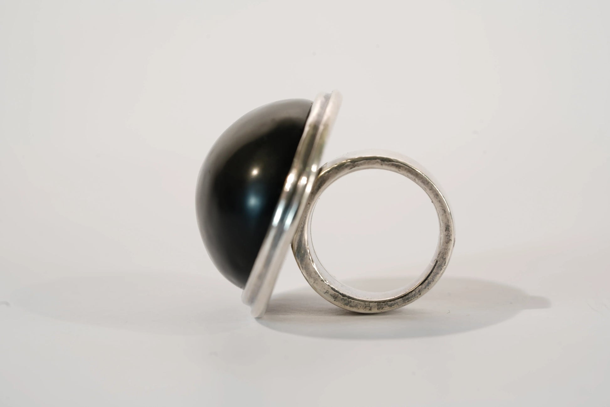Bague large en Argent avec pierre noire Ma boutique
