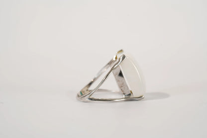 Bague fine en Argent avec large Pierre de Lune Ma boutique