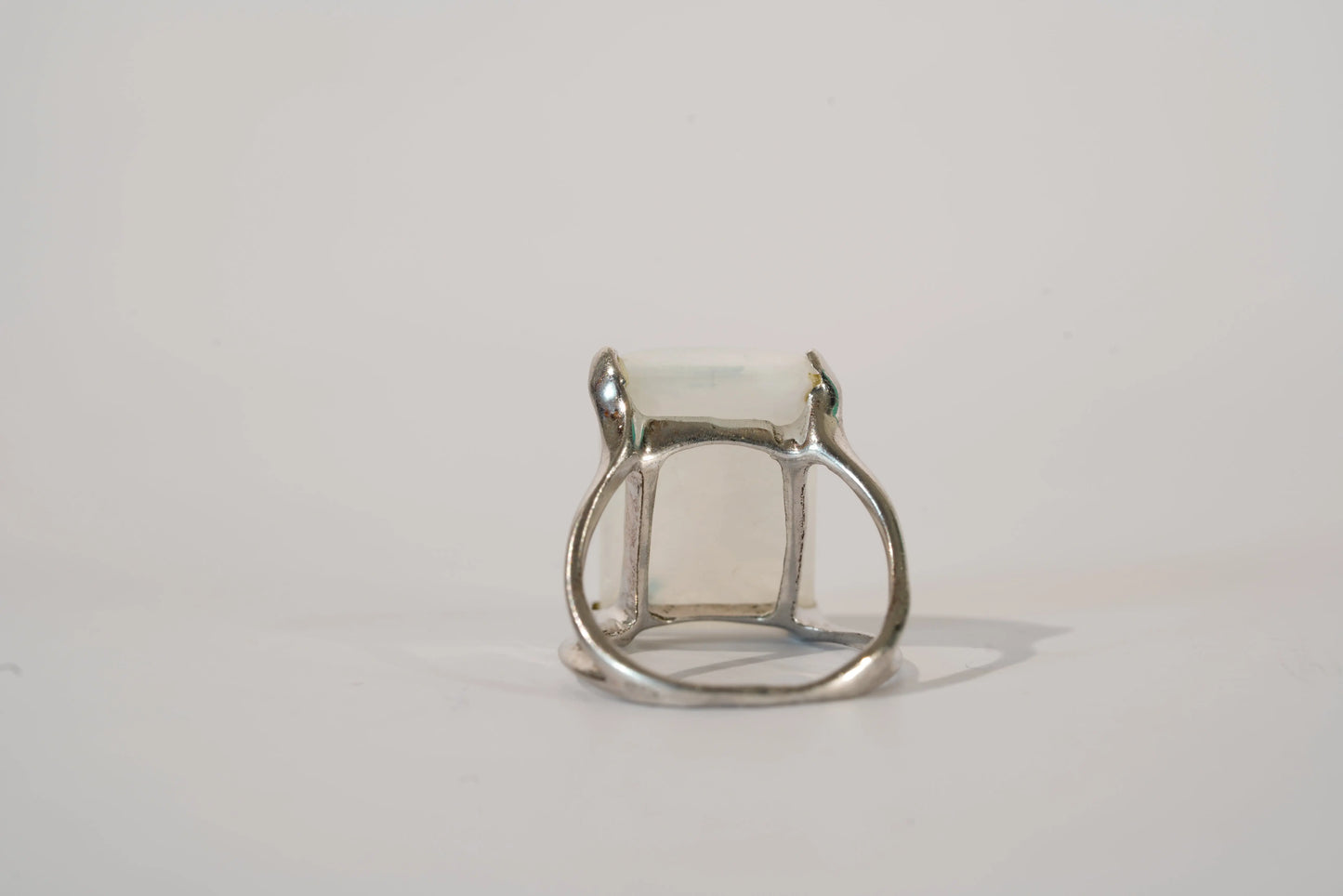 Bague fine en Argent avec large Pierre de Lune Ma boutique