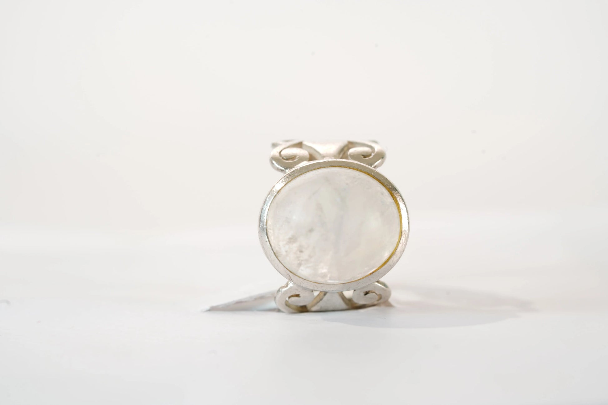 Bague anneau large en Argent avec Pierre de lune Ma boutique