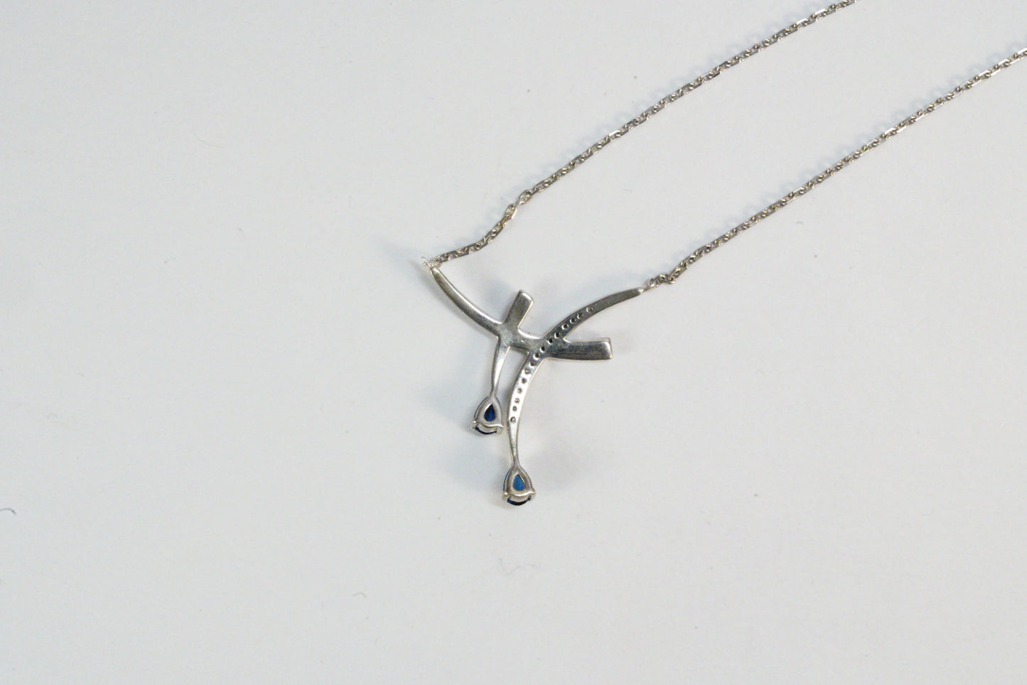 Collier en Argent avec pendentif avec pierres de Zirconium et pierres bleues Ma boutique