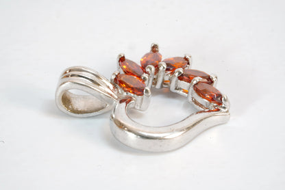 Pendentif en Argent forme coeur avec pierres de Grenat Ma boutique