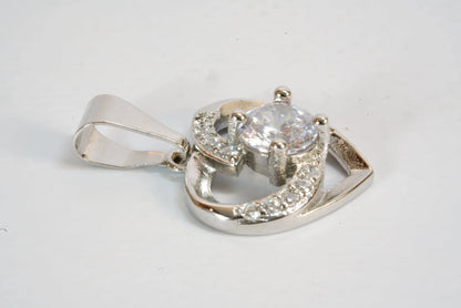 Pendentif forme coeur avec pierres de Zirconium Ma boutique