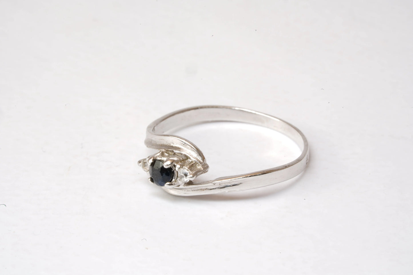 Bague en Argent avec Pierres Saphir et Zirconium Ma boutique