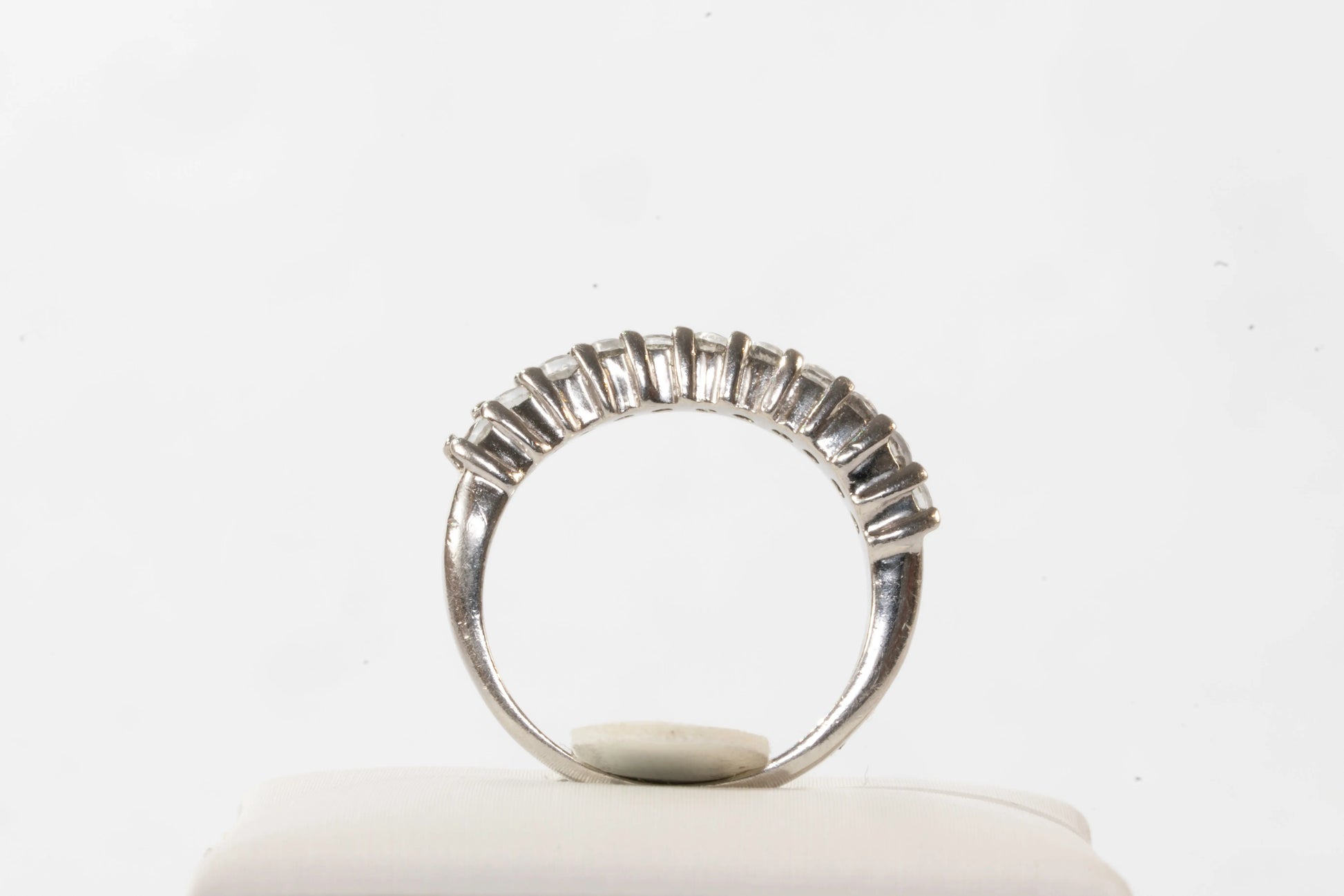 Bague en Argent forme ondulée avec pierres de Zirconium Ma boutique