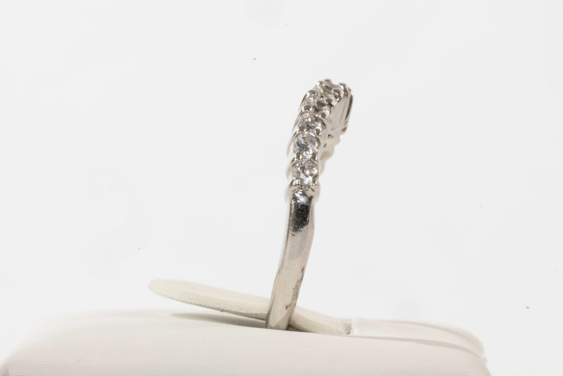 Bague en Argent forme ondulée avec pierres de Zirconium Ma boutique