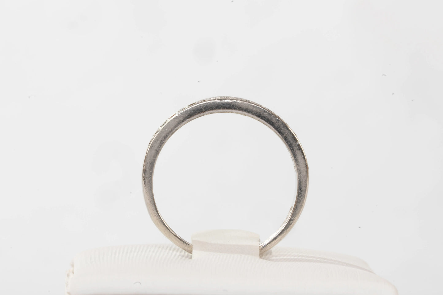 Bague en Argent avec petites pierres de Zirconium en rangée rectangulaire Ma boutique