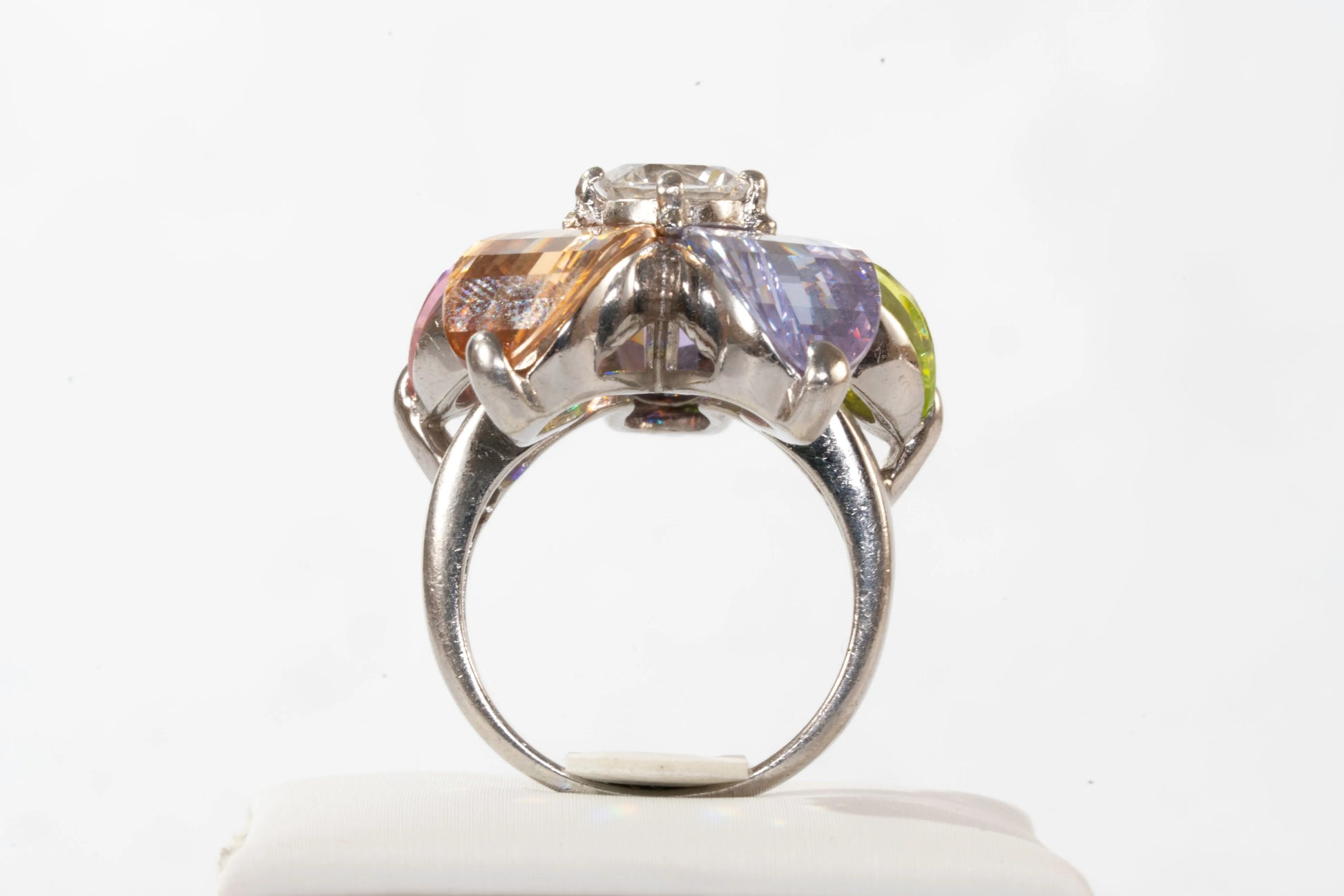 Bague en Argent motif fleur avec pierres colorées Ma boutique