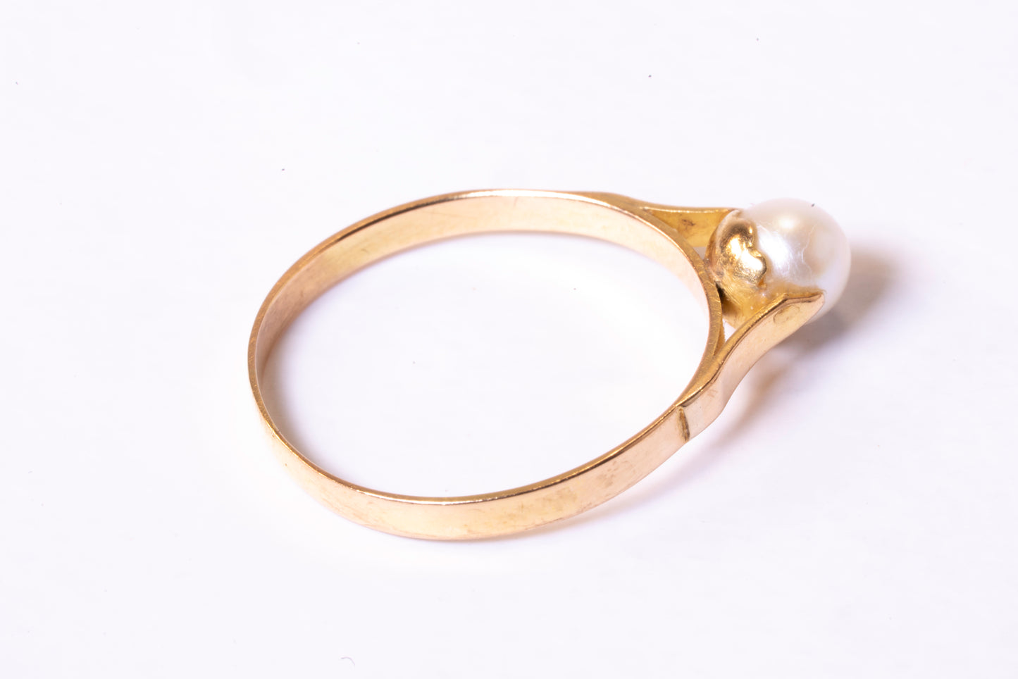 Bague Solitaire Perle de Culture Monture Classique Or 18K