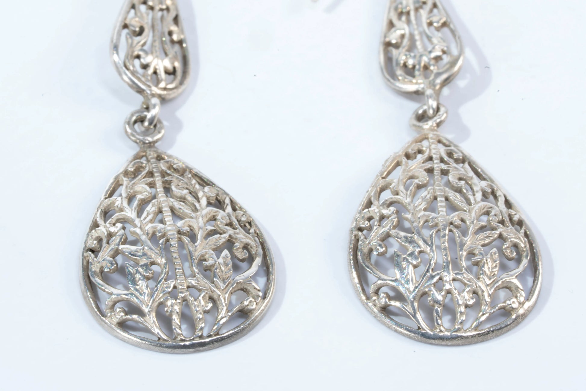 Boucles d'oreilles en Argent avec détails feuilles en filigrane Ma boutique