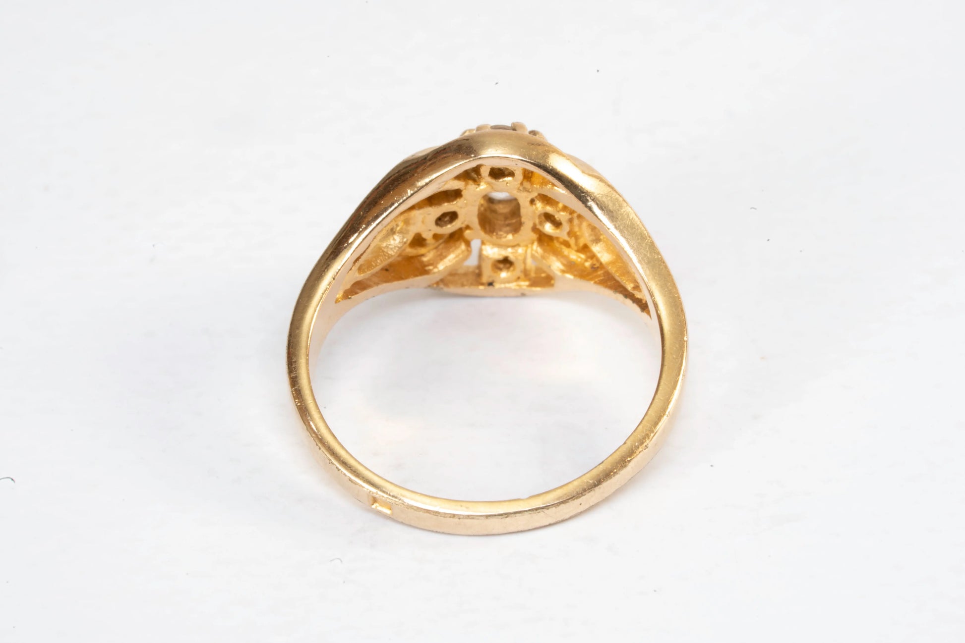Bague en Plaqué Or style art déco avec pierres de Zirconium Ma boutique