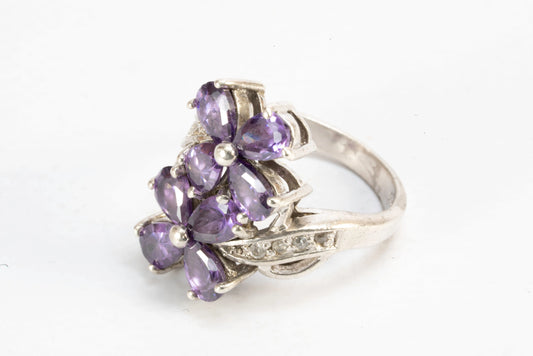 Bague en Argent avec fleurs violettes et pierre de Zirconium le long de l'anneau Ma boutique