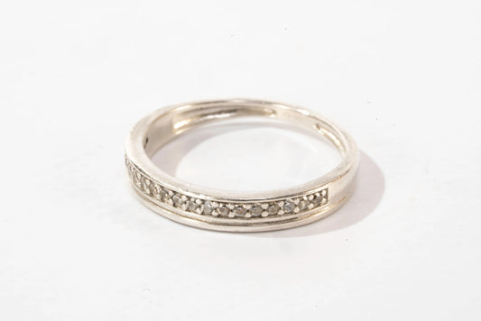 Bague en Argent avec petites pierres de Zirconium en rangée rectangulaire Ma boutique