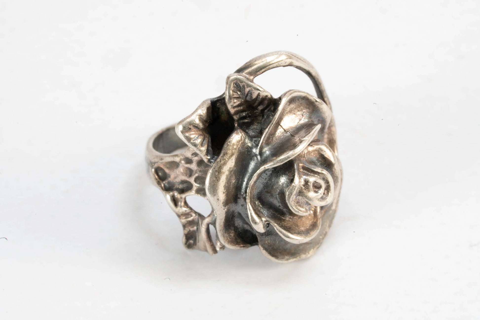 Bague en Argent motif rose sculté Ma boutique