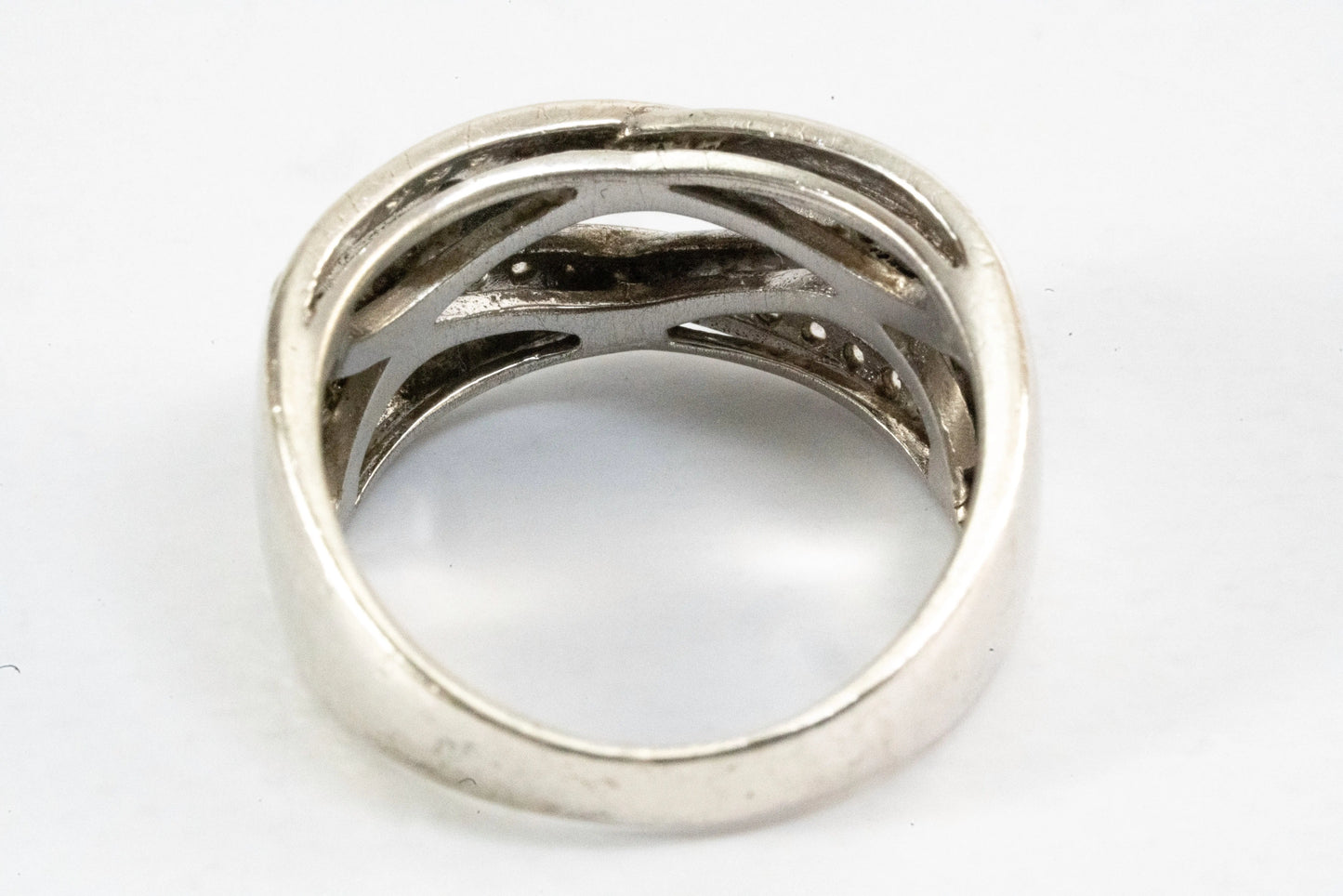 Bague en Argent style croisé avec petites pierres de Zirconium Ma boutique