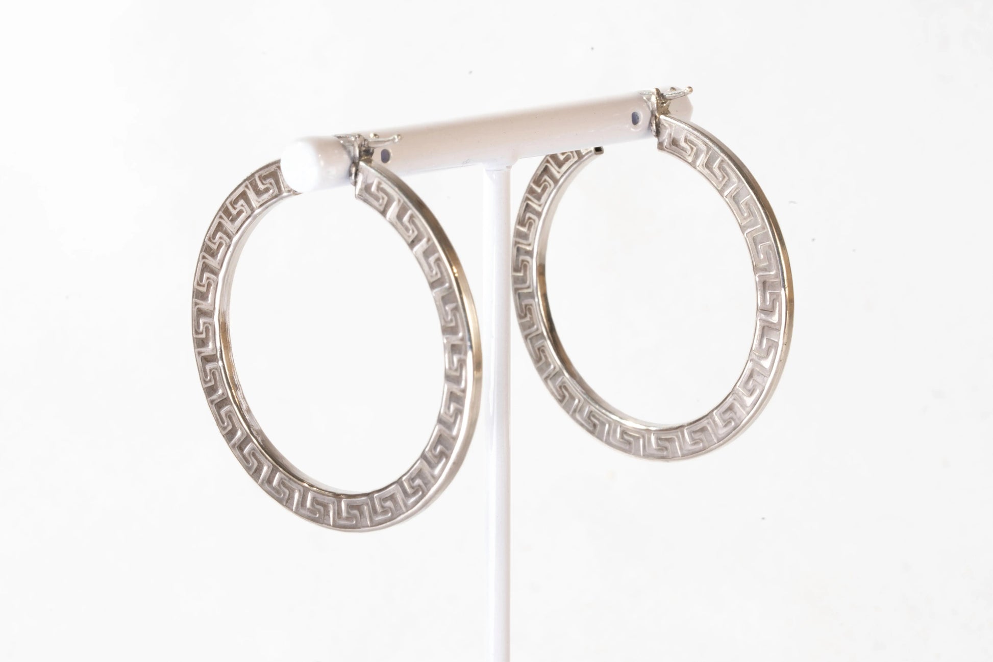Boucles d'oreilles créoles en Argent forme plate avec motifs Ma boutique