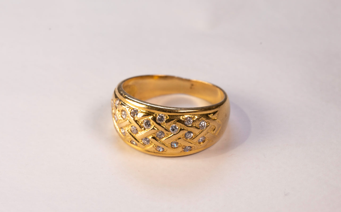 Bague Or Jaune 18K et Oxydes de Zirconium