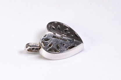Pendentif Cœur Graphique en Or Blanc 18k, Pavage Diamants Blancs et Noirs