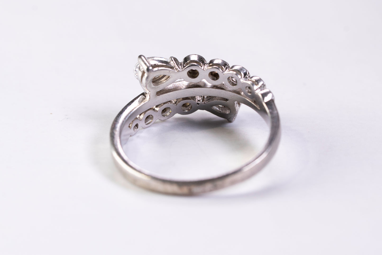 Bague Toi et Moi Asymétrique en Argent et Oxydes de Zirconium