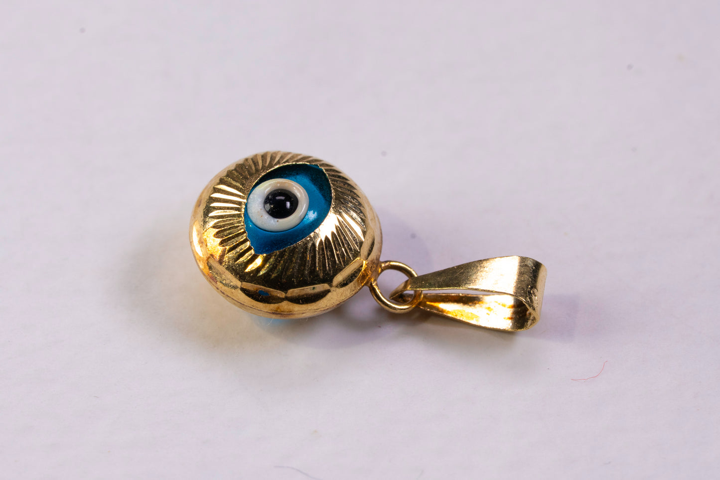 Pendentif "Nazar" en Or Jaune 14 Carats, et Œil Turc en Verre Cobalt