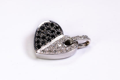 Pendentif Cœur Graphique en Or Blanc 18k, Pavage Diamants Blancs et Noirs